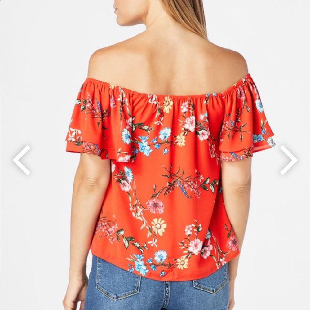 Lumière off the shoulder floral blouse - Picture 2 of 5